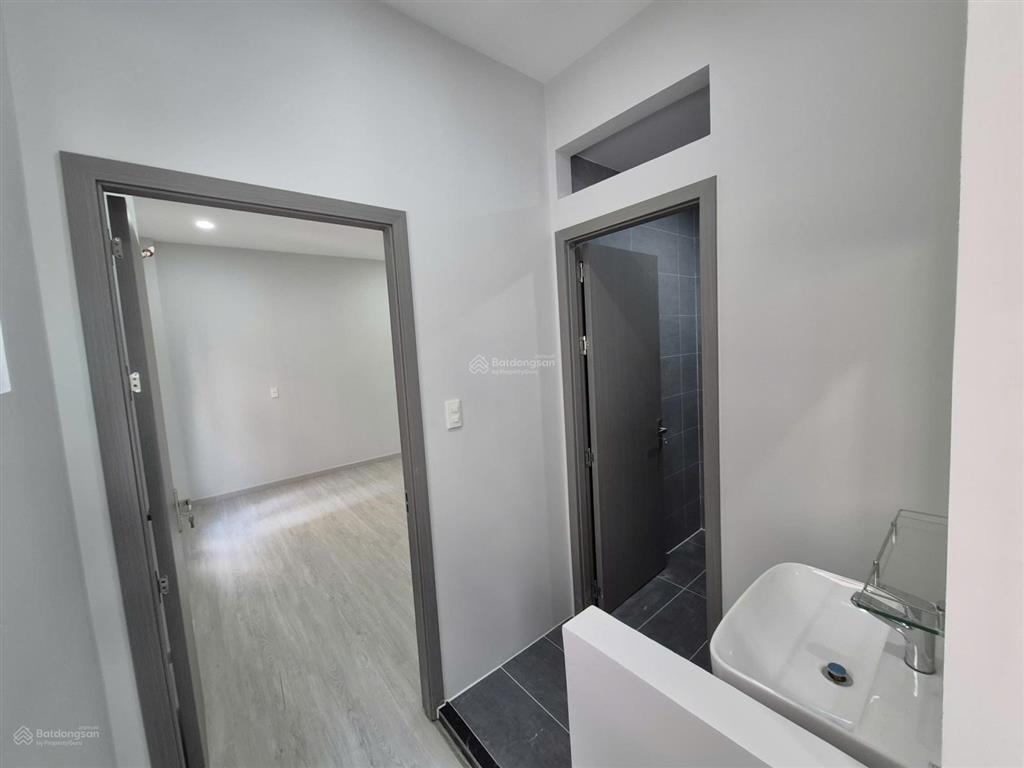 Căn góc ko lộ giới  3 tầng btct  tô hiệu ở ngay  ô tô ngủ nhà  8 tỷ