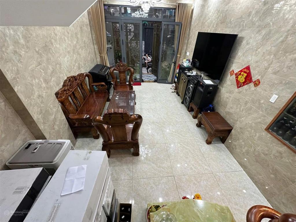 82m2  3 tầng btct  lũy bán bích  nở hậu chữ l  cải tạo chdv  còn 7,x tỷ