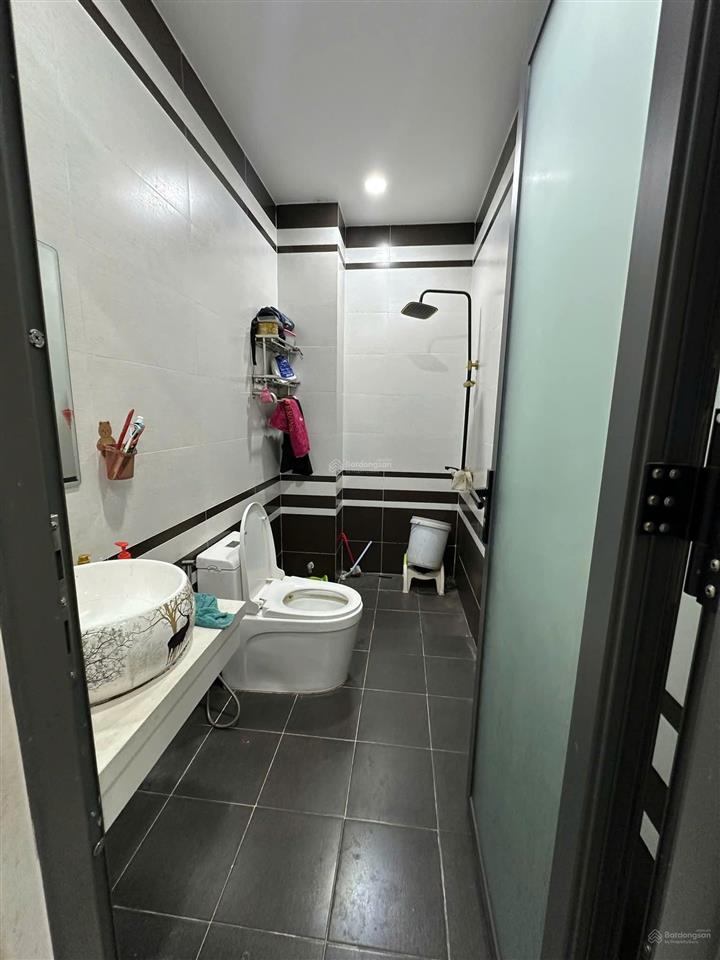 82m2  3 tầng btct  lũy bán bích  nở hậu chữ l  cải tạo chdv  còn 7,x tỷ