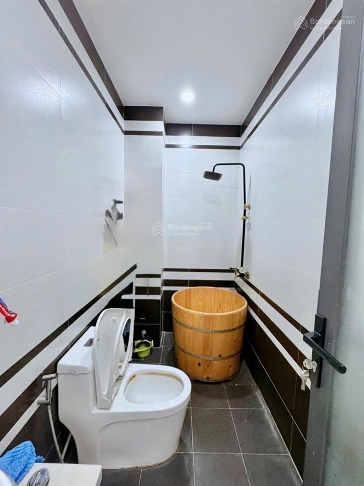 82m2 x 3 tầng nở hậu  lũy bán bích  7 tỷ