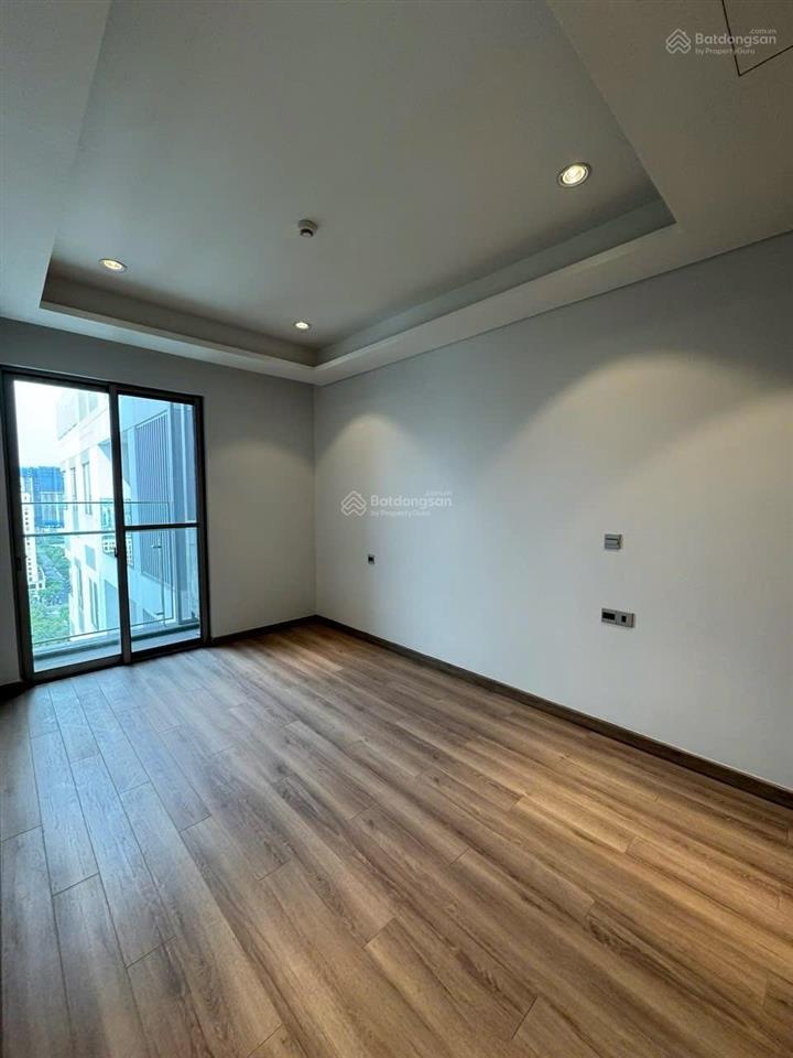 Bán ch horizon lầu 23 cao ôm trọn view hồ bán nguyệt