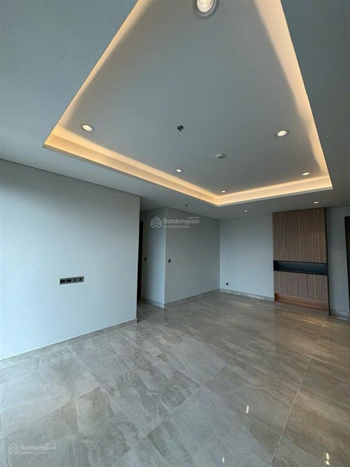 Bán ch horizon lầu 23 cao ôm trọn view hồ bán nguyệt