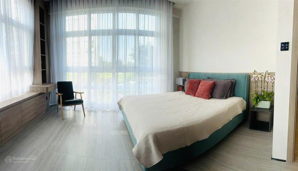 Chính chủ cần bán chcc hàng hiếm giá đầu tư 210m dạng duplex sân vườn hiếm có happy valley