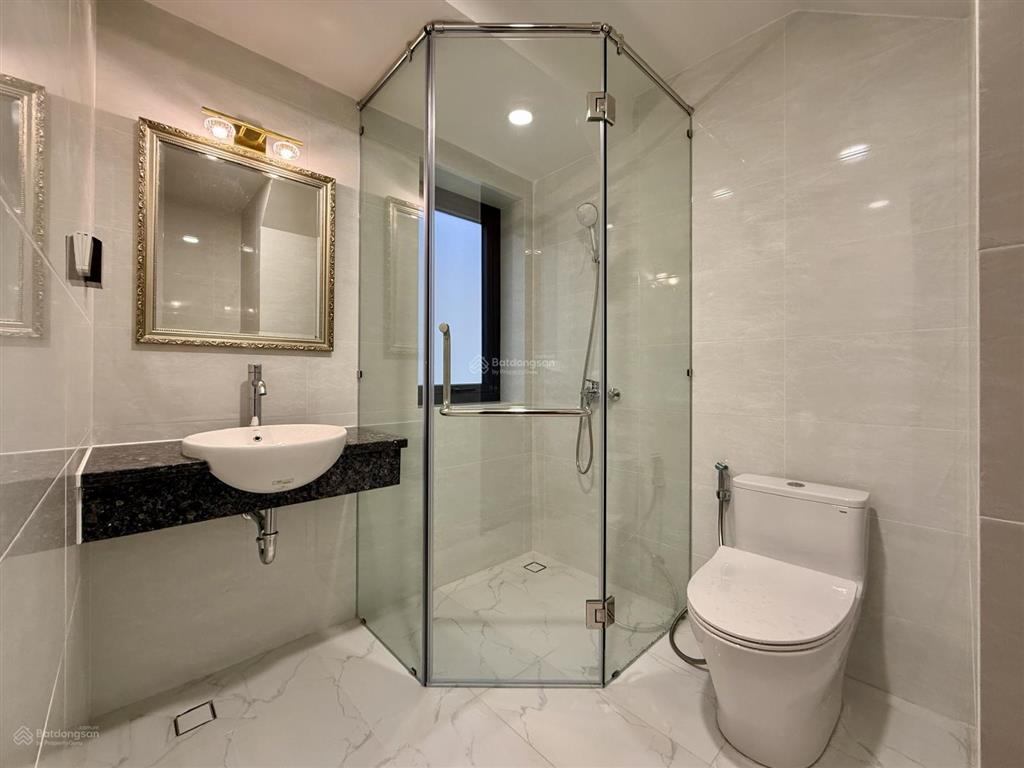 Chính chủ cần cho thuê bt đơn lập pmh đối diện công viên siêu đẹp mới 100%