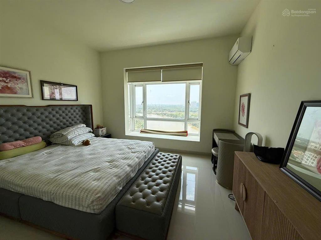 Cho thuê penthouse riverside phú mỹ hưng  272m2  4pn  sở hữu 2 ô đậu xe hơi riêng