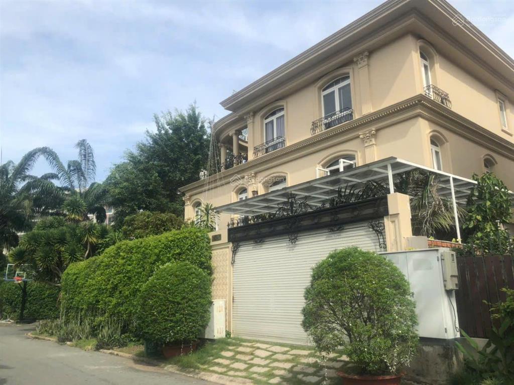 Cho thuê bt siêu đẹp khu cảnh đồi 5pn nhà full nt vào ở ngay