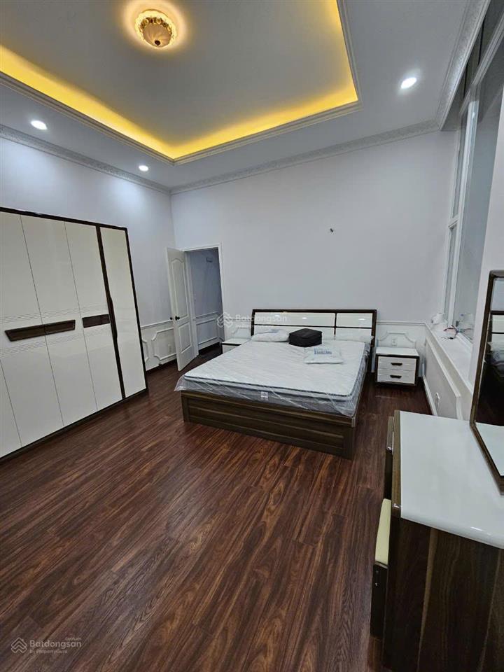 Cho thuê biệt thự mỹ giang 2b  phú mỹ hưng | 5pn  6wc | đi bộ ra cầu ánh sao | giá 65tr