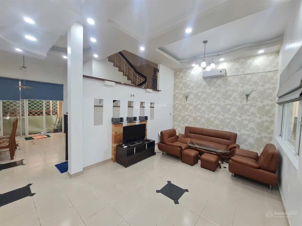 Cho thuê hàng hiếm pmh bt hưng thái 3pn full nt chỉ có 3x triệu