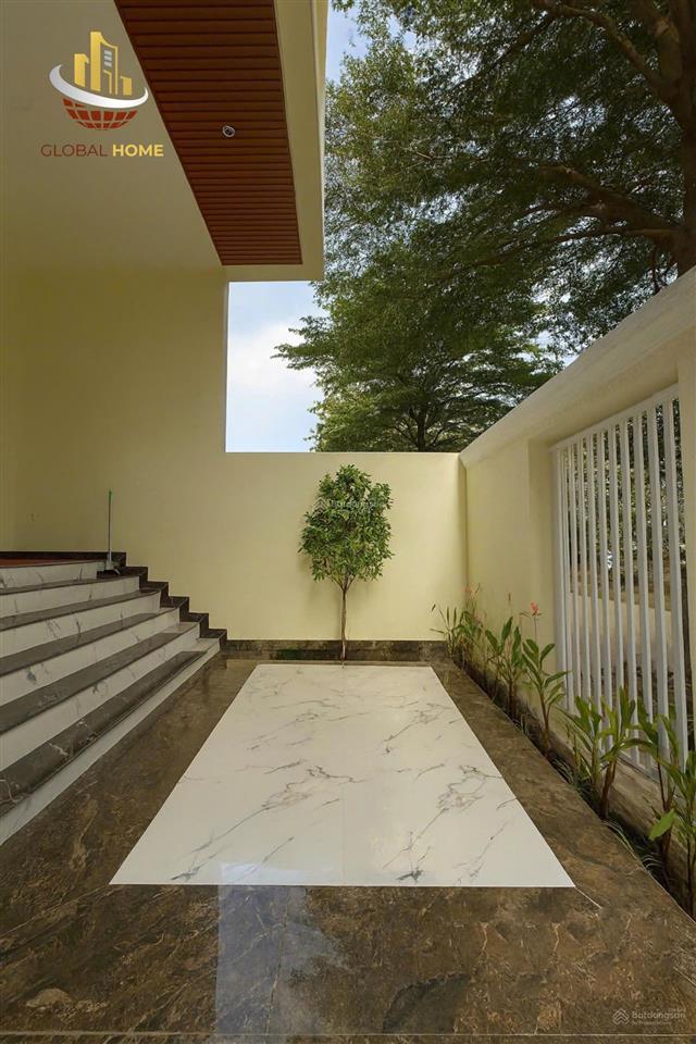 Cơ hội cho thuê căn bt q7 view sông, 8pn, giá tốt, đầy đủ tiện nghi, hồ bơi, xông hơi