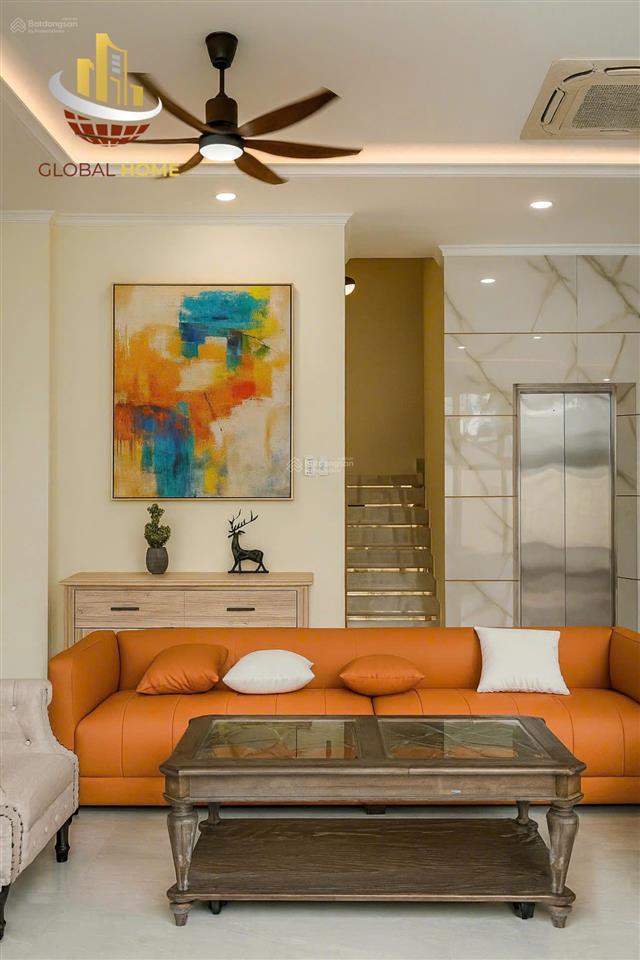 Cơ hội cho thuê căn bt q7 view sông, 8pn, giá tốt, đầy đủ tiện nghi, hồ bơi, xông hơi