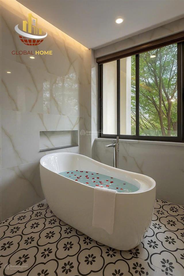 Cơ hội cho thuê căn bt q7 view sông, 8pn, giá tốt, đầy đủ tiện nghi, hồ bơi, xông hơi