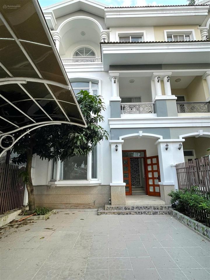 Cho thuê biệt thự mỹ phú 3a  phú mỹ hưng | 7x20m | 4pn | giá 48tr (bao vat) | xuất hóa đơn ngay