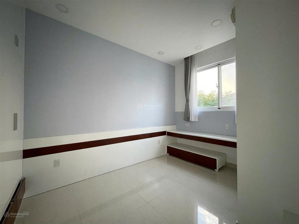 Cho thuê biệt thự mỹ phú 3a  phú mỹ hưng | 7x20m | 4pn | giá 48tr (bao vat) | xuất hóa đơn ngay