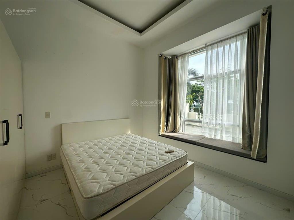Cho thuê groundhouse riverside phú mỹ hưng 4pn nhà trống 71 triệu/th
