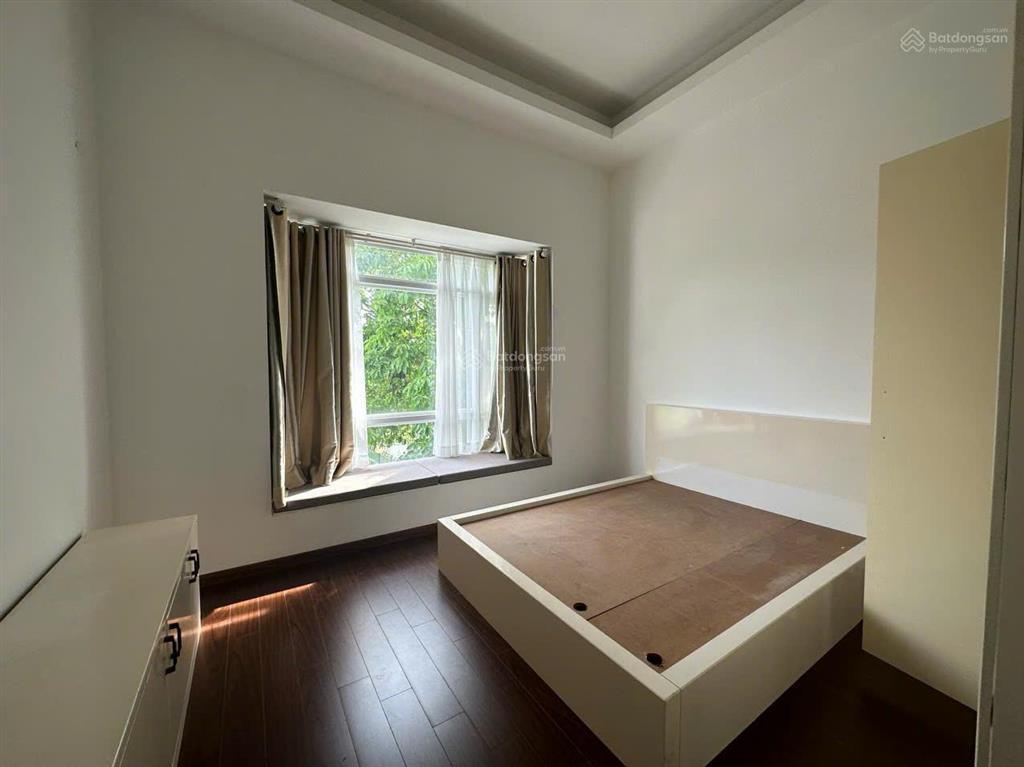 Cho thuê groundhouse riverside phú mỹ hưng 4pn nhà trống 71 triệu/th