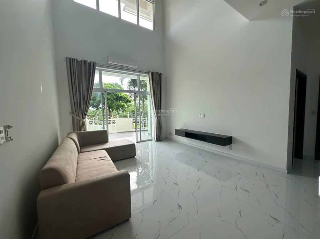 Cho thuê groundhouse riverside phú mỹ hưng 4pn nhà trống 71 triệu/th
