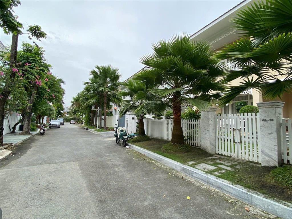 Cho thuê bt đơn lập sân vườn đẹp 3pn mỹ phú, pmh