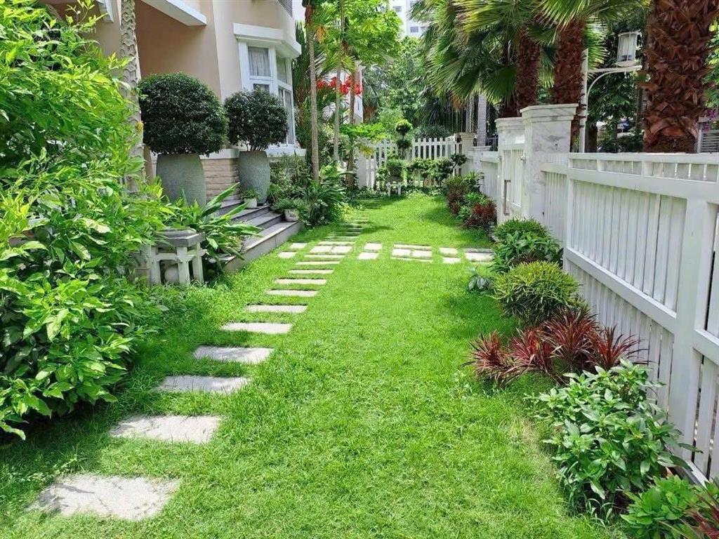 Cho thuê bt đơn lập sân vườn đẹp 3pn mỹ phú, pmh