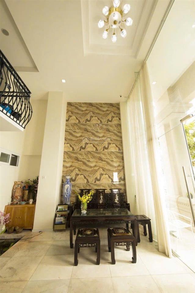 Cho thuê pmh mặt tiền đường lớn 148m2 4 lầu 10 phòng 62 triệu/th