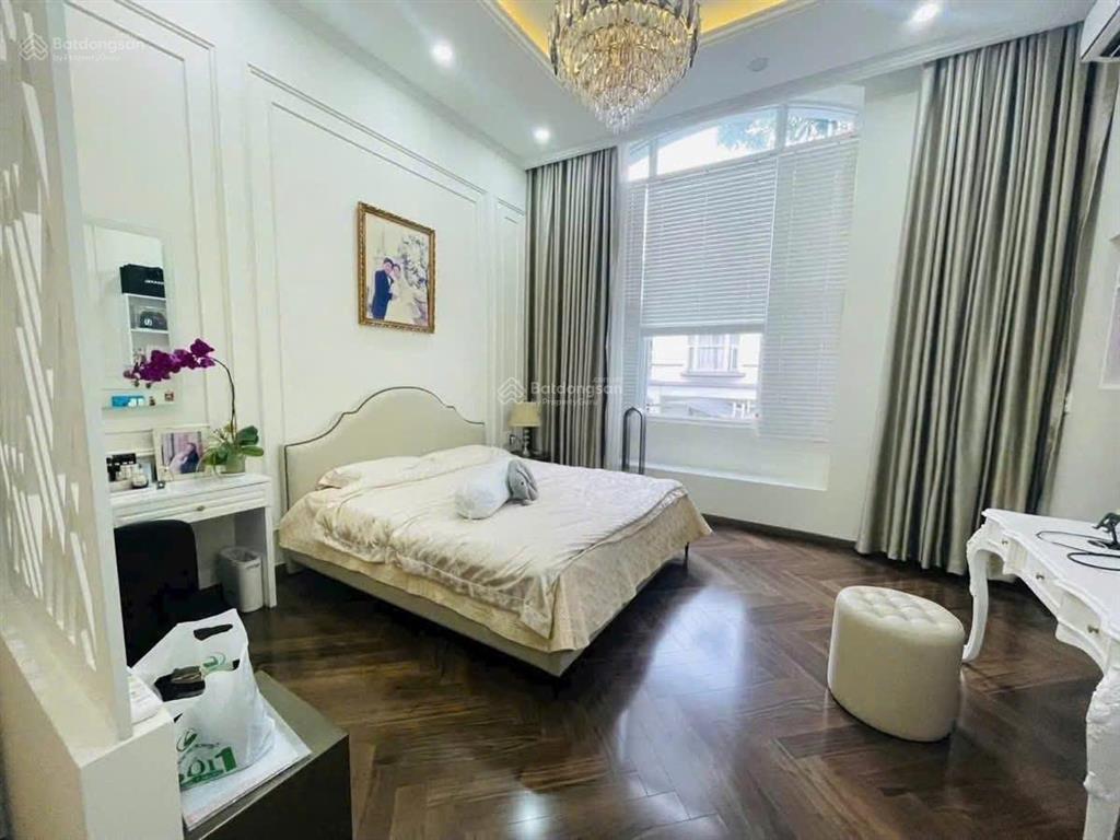 Cho thuê biệt thự mỹ thái 1c  phú mỹ hưng | nhà mới đẹp lung linh | full nội thất | giá 65tr/th