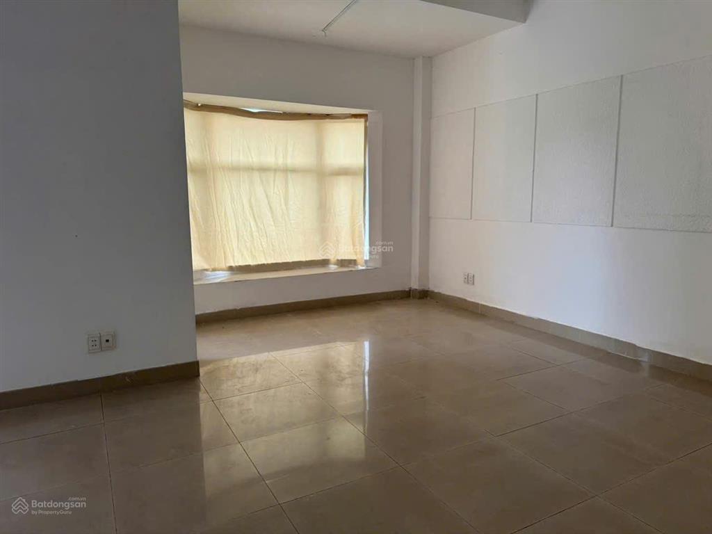 Chủ cần cho thuê biệt thự mỹ thái 1c phú mỹ hưng giá tốt vị trí thuận lợi kinh doanh