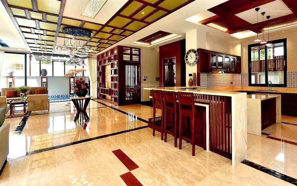 Chính chủ cần cho thuê bt đơn lập nổi tiếng pmh 9k đô 7pn
