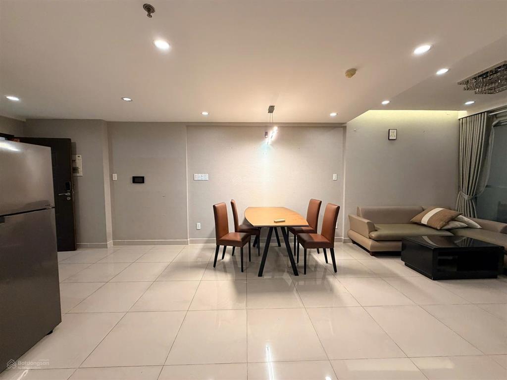 Bán gấp chcc scenic valley 1 diện tích 77m giá ngộp