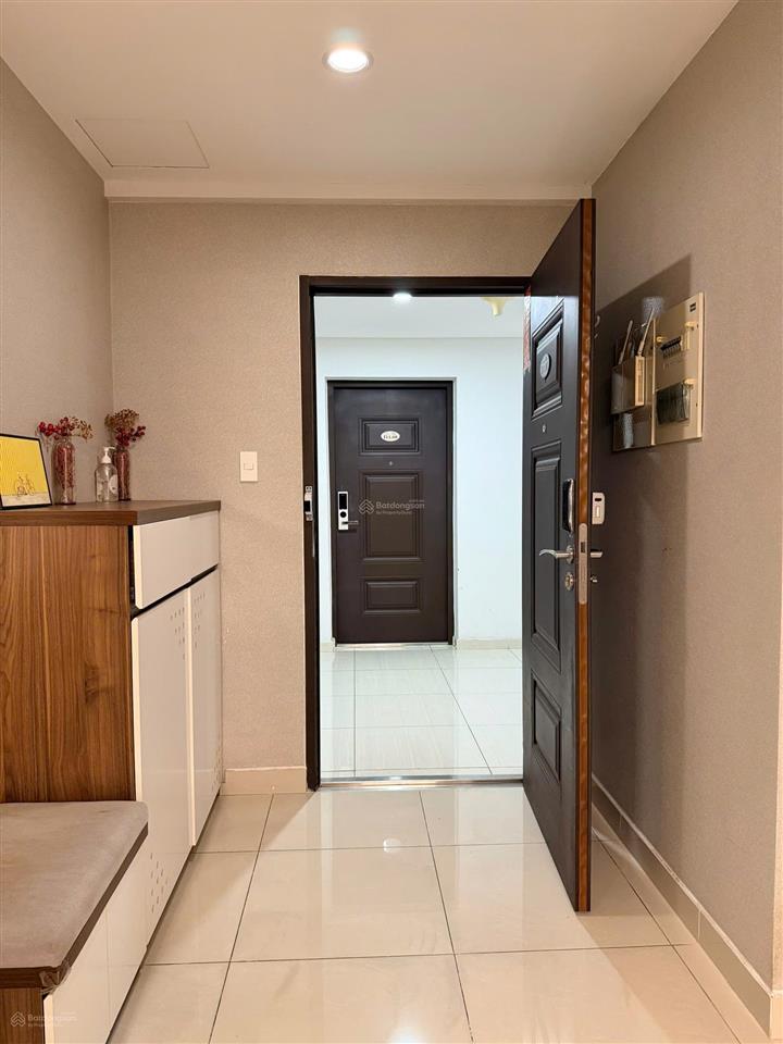 Bán gấp chcc scenic valley 1 diện tích 77m giá ngộp