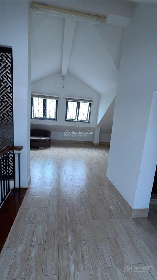 Cần cho thuê biệt thự nam thông mặt tiền đường lớn có hầm 5pn