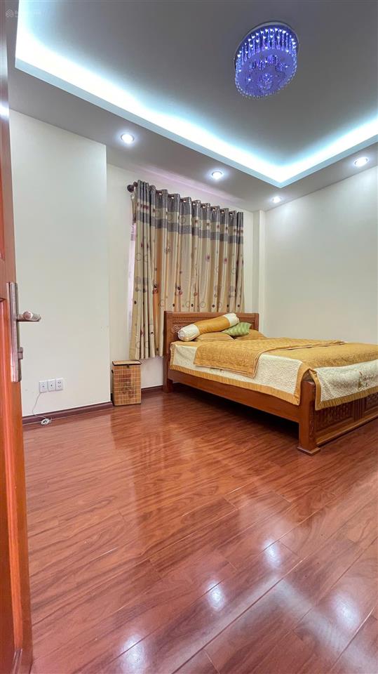 Chính chủ cần cho thuê bt liền kề sân vườn mỹ thái 1b giá siêu rẻ