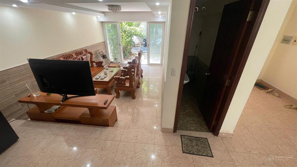 Chính chủ cần cho thuê bt liền kề sân vườn mỹ thái 1b giá siêu rẻ
