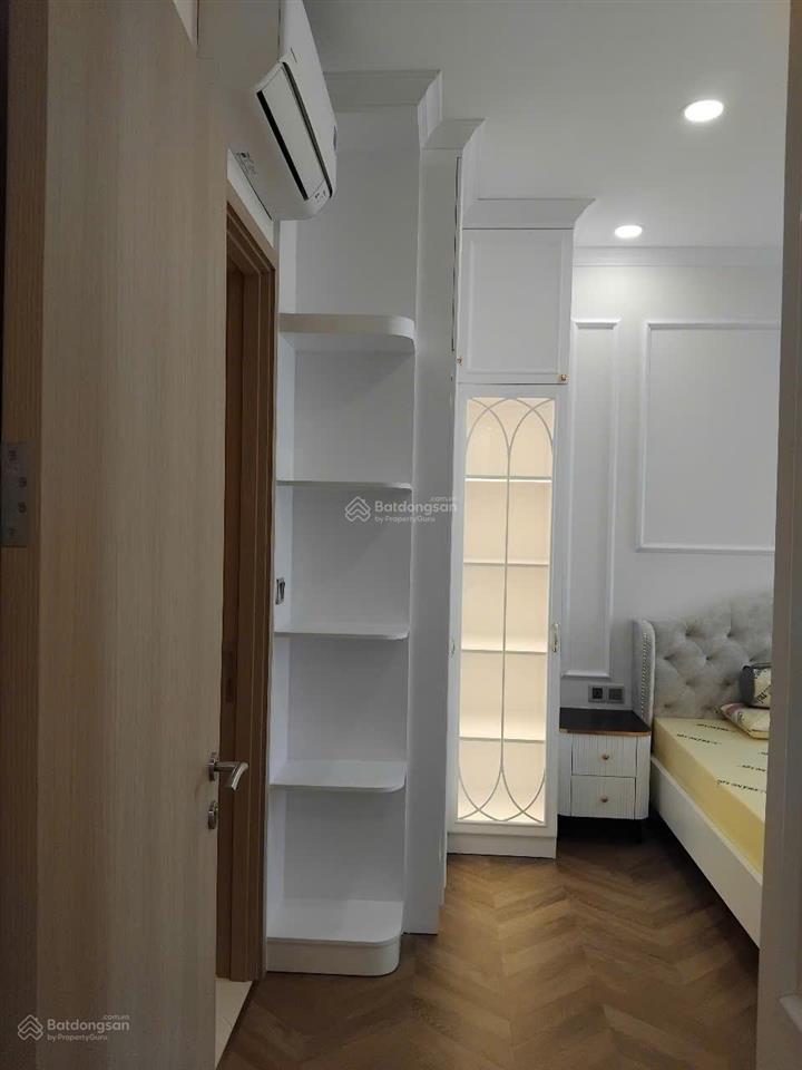 Bán gấp midtown the peak tầng tiện ích giá giảm kịch khung không thể tưởng tượng