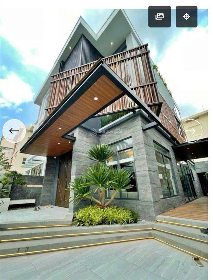 Cho thuê bt song lập đẹp số 2 khu cảnh đồi 5pn nội thất sang xịn mịn