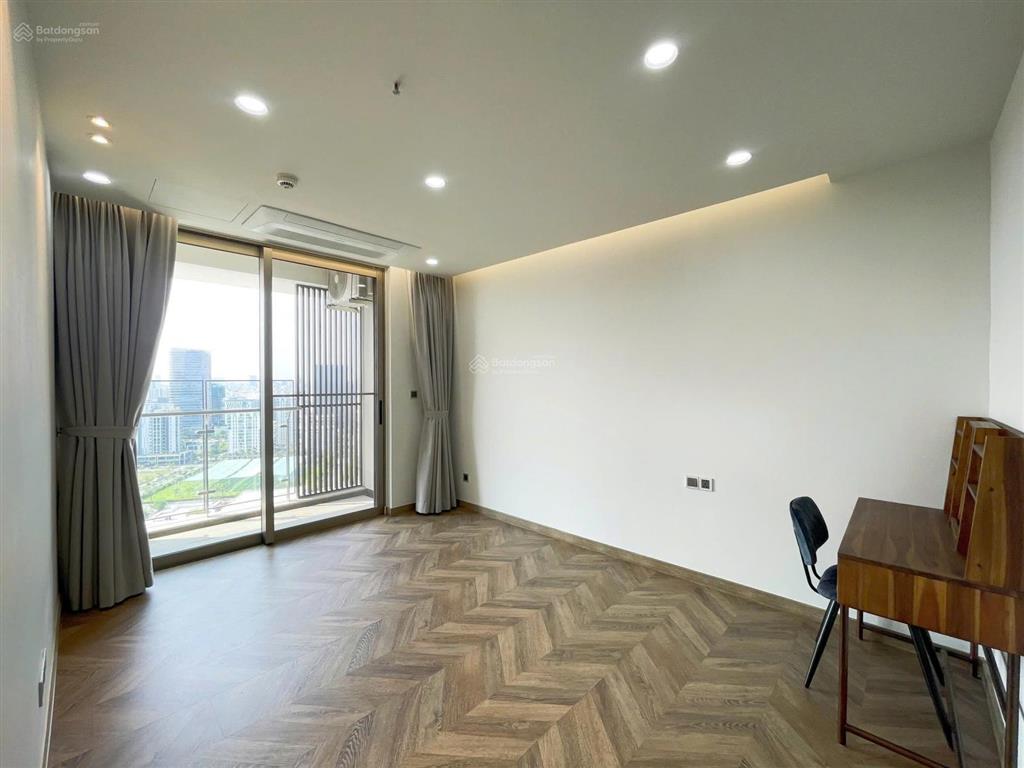 Bán căn m8 3pn view sông vô cùng hiếm, bán được cho người nước ngoài