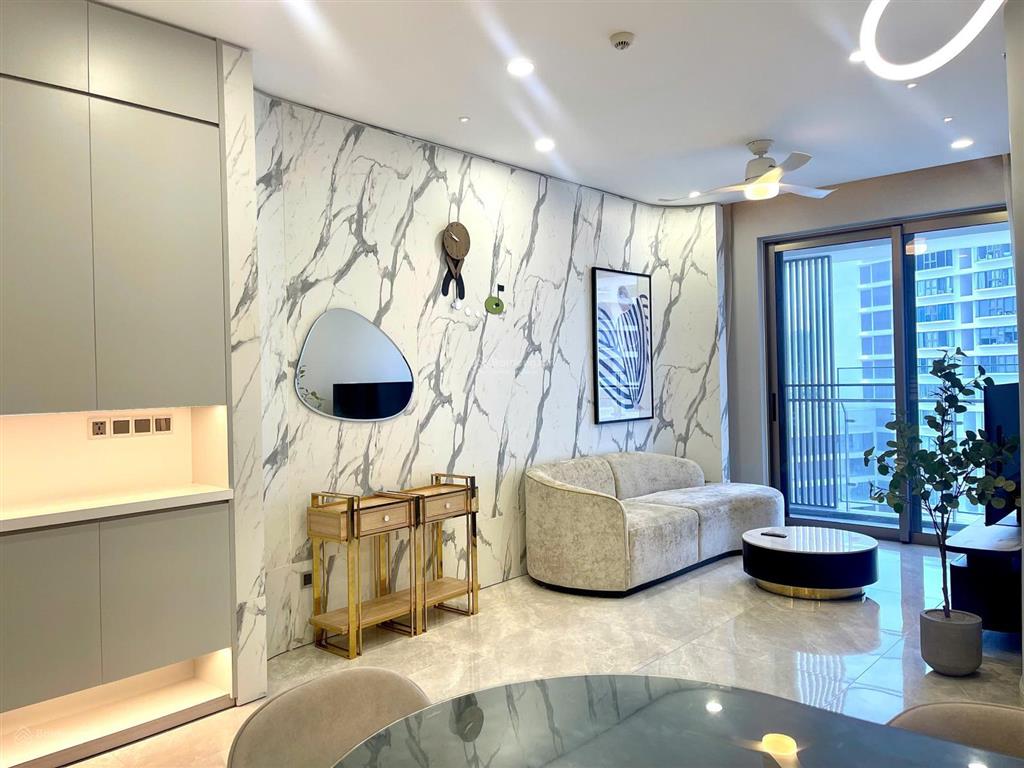 Cho thuê chcc view sông m8 midtown, nhà đẹp như tranh, dọn vào là ở
