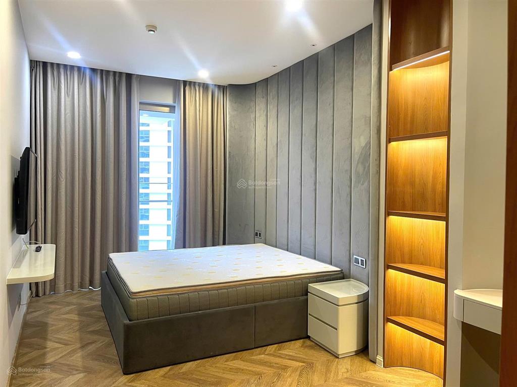 Cho thuê chcc view sông m8 midtown, nhà đẹp như tranh, dọn vào là ở
