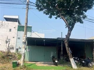 Chính chủ gởi bán đất đường trần tử bình  gần trường quốc tế  đối diện chung cư