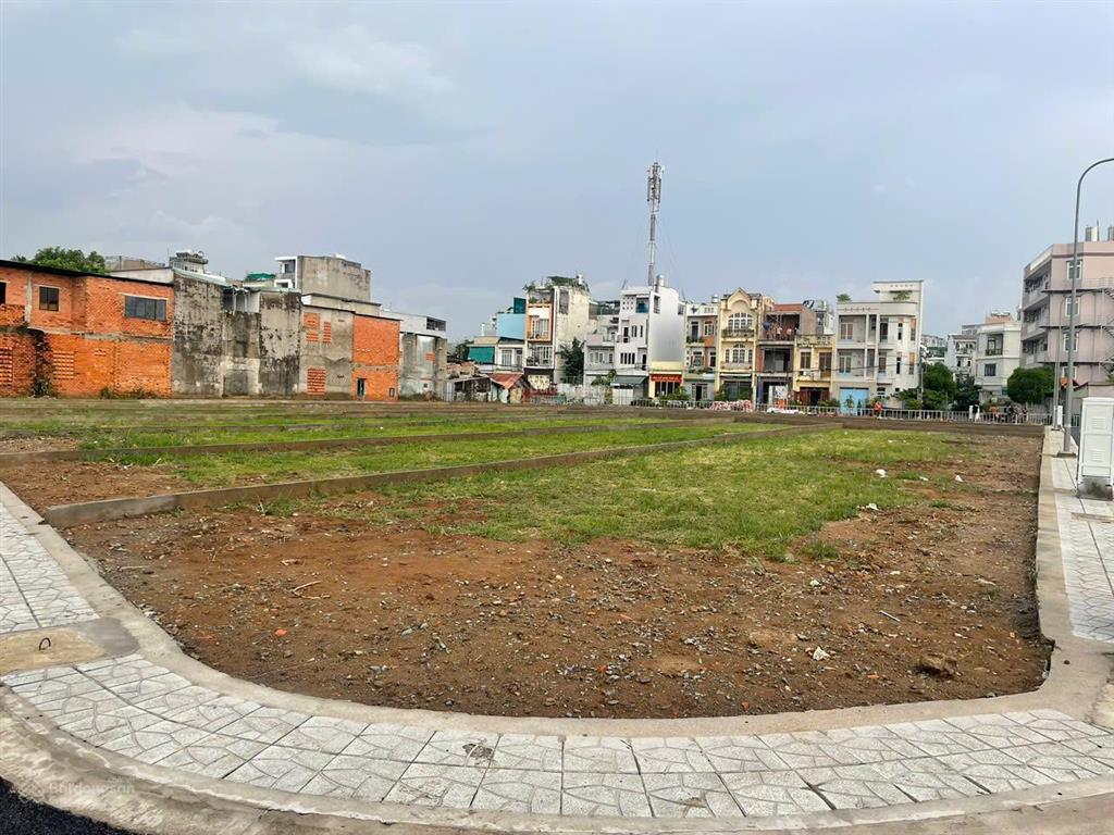 Bán đất view sông ,bình trưng, quận 2 dt 5x16 giá bán 10 ,4 tỷ shr
