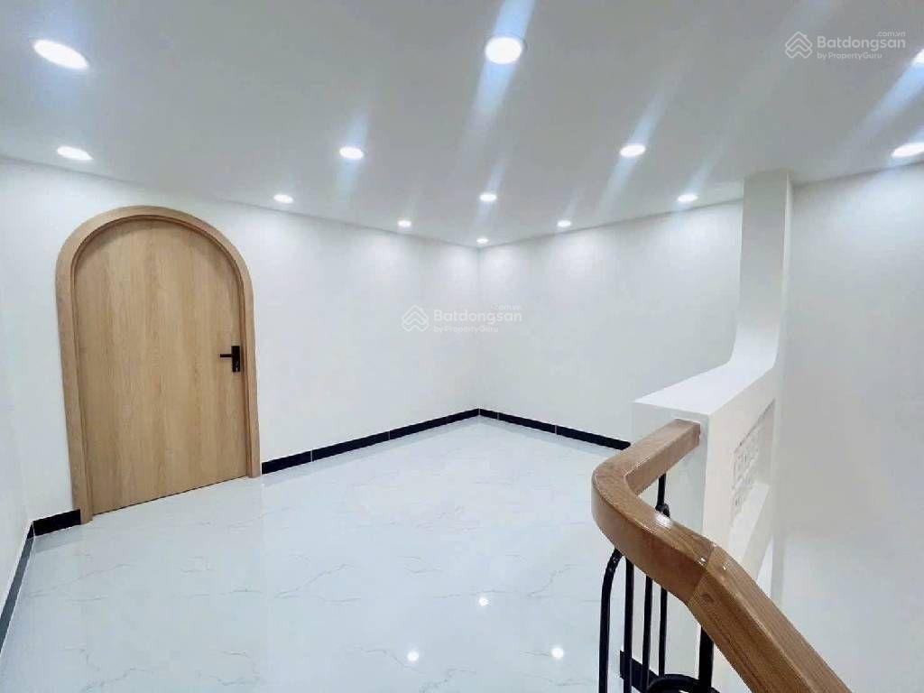 Bán nhà cách lotte mart 500m, góc nguyễn thị thập trần xuân soạn quận 7  dt50m2  chỉ 5tỷ1