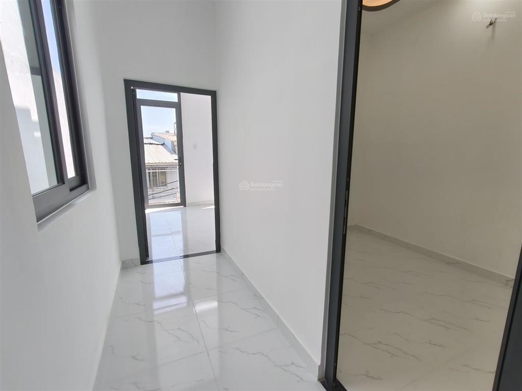 Bán nhà 2 tầng mới 64m2 (4.8x14m)  phạm hữu lầu sát ga metro tân mỹ quận 7  5tỷ hơn