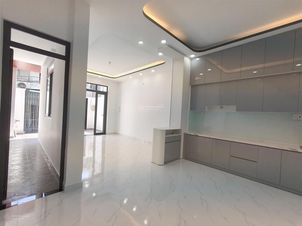 Bán nhà 2 tầng mới 64m2 (4.8x14m)  phạm hữu lầu sát ga metro tân mỹ quận 7  5tỷ hơn