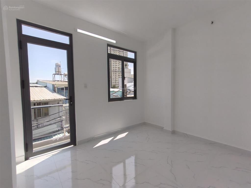Bán nhà 2 tầng mới 64m2 (4.8x14m)  phạm hữu lầu sát ga metro tân mỹ quận 7  5tỷ hơn