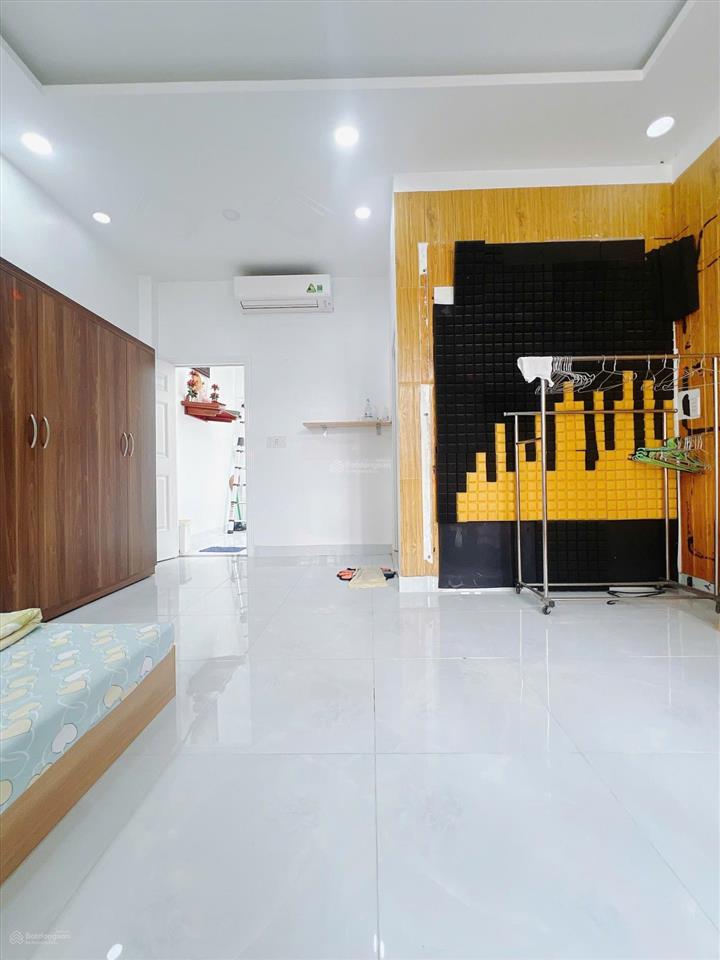 Sốc, giảm 500tr  bán nhà 2 tầng 60m2 (4.8x12)  hoàng trọng mậu sát lotte mart quận 7  chỉ 5.3tỷ