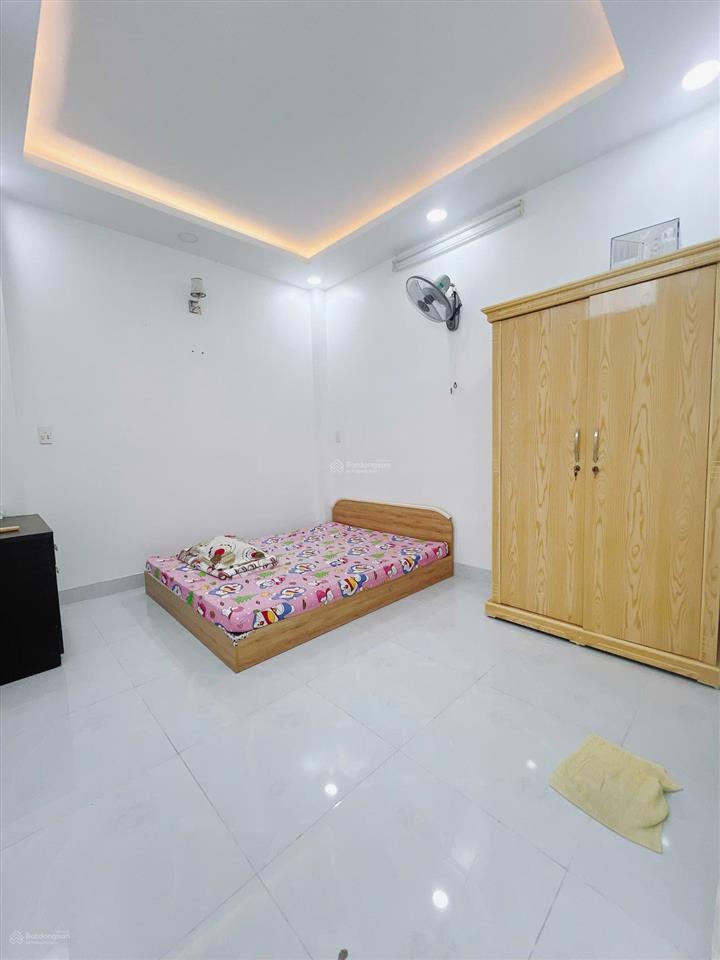 Sốc, giảm 500tr  bán nhà 2 tầng 60m2 (4.8x12)  hoàng trọng mậu sát lotte mart quận 7  chỉ 5.3tỷ