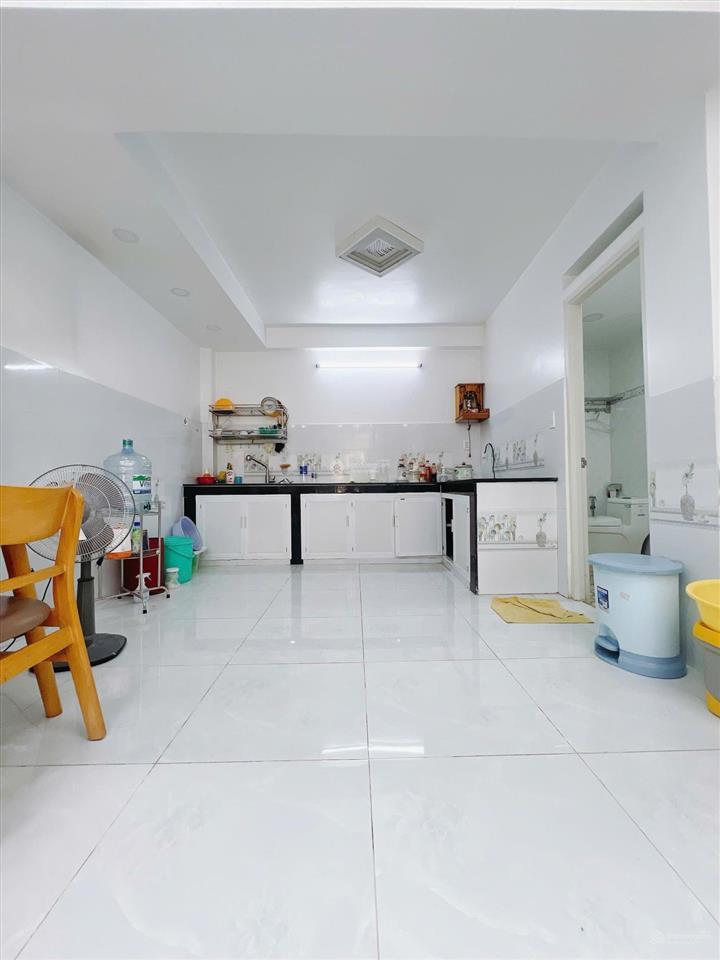Sốc, giảm 500tr  bán nhà 2 tầng 60m2 (4.8x12)  hoàng trọng mậu sát lotte mart quận 7  chỉ 5.3tỷ