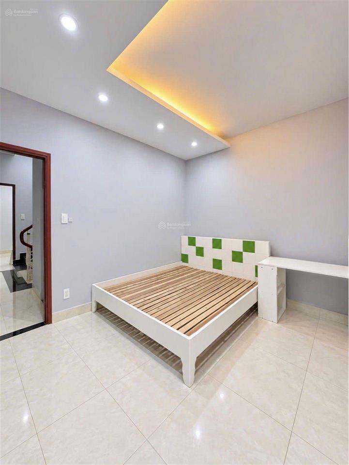 Bán nhà 4 tầng lý phục man  đường ô tô tránh kinh doanh mua bán tốt  dt 4x12m, 6pn, chỉ 8tỷ999