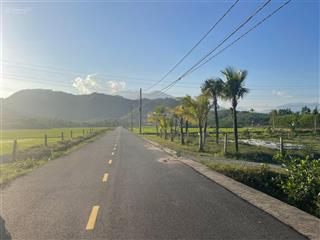 Chủ gởi bán 2200m đất vườn mặt tiền đường nhựa 7m. xã hòa vang