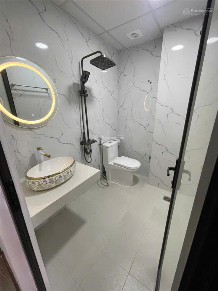 Cho thuê nhà, thang máy, 143m2 5t cạnh nguyễn khánh toàn, nguyễn văn huyên, trần đăng ninh50 tr