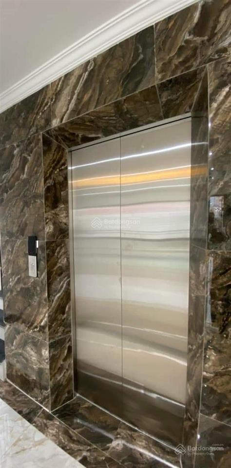 Cho thuê nhà xây mới, sát nguyễn đình thi, trích sài, hoàng hoa thám, thang máy 148m2* 5t 50tr/th
