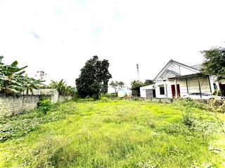 Bán 1681m2 bám đường liên xã cách khu công nghiệp vào bước chân